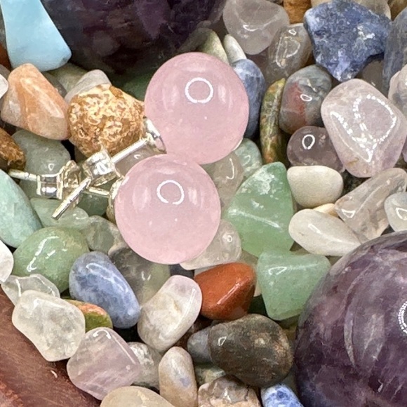 Pink Quartz spheres stud earrings in 925 sterling silver/unconditional love - Picture 1 of 5